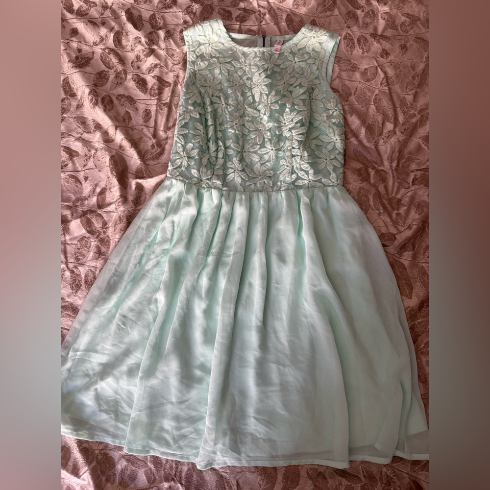 Xhilaration Vibrant Mint Green Floral Dress